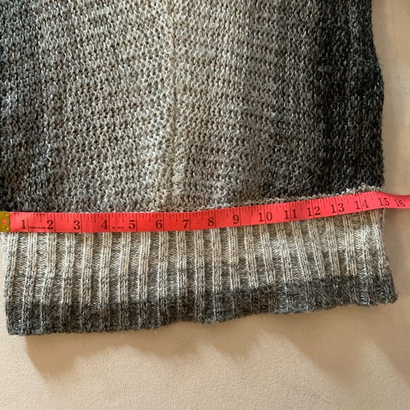 Short sleeve, wool blend, knit, cowl neck sweater - Picture 4 of 7